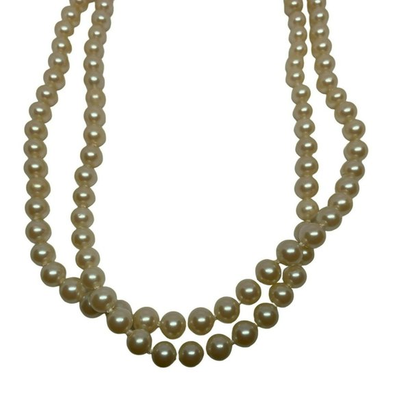 Vintage 1960s Double Stranded Faux Pearl Necklace with Gold tone and Faux Pearl - Picture 3 of 5